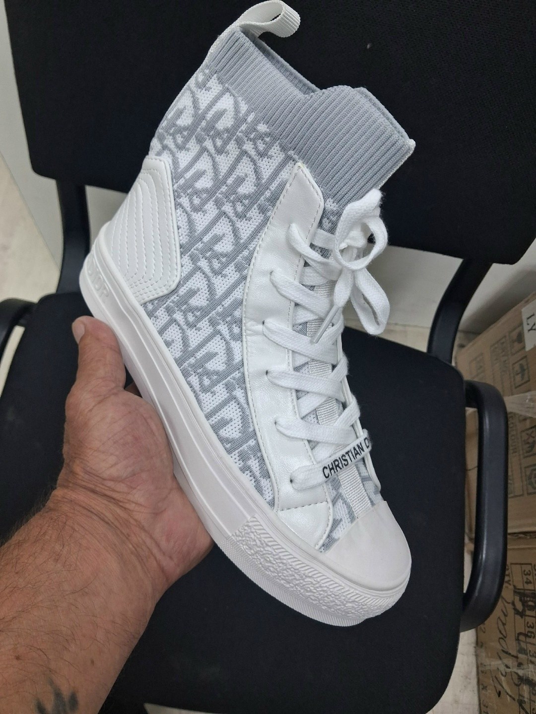 converse chuck taylor all star,,converse chuck taylor all star high top,converse chuck taylor all star ii,converse chuck taylor all star hi