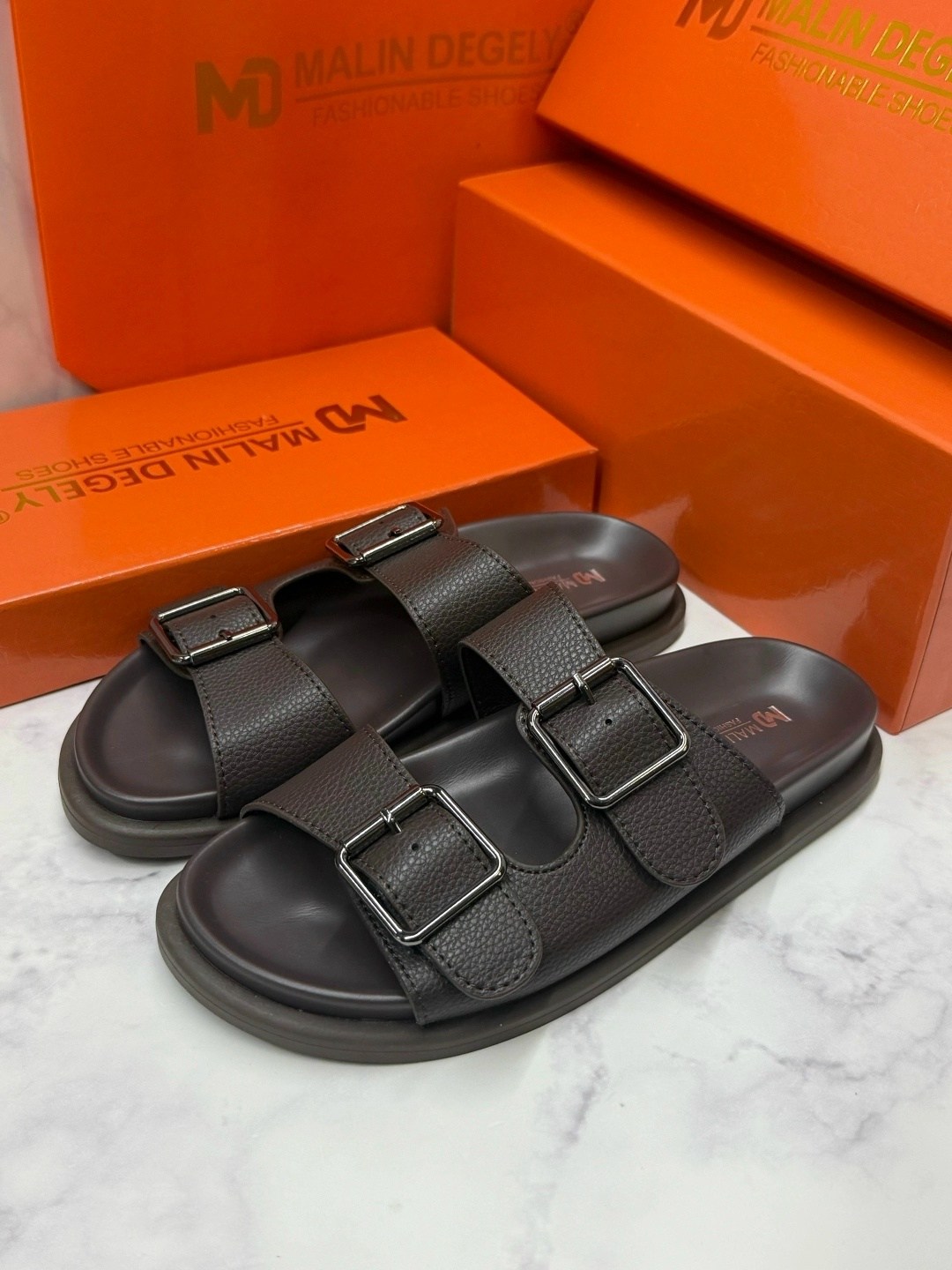 мужские шлепки эрмес,тапочки hermes,шлепки hermes,шлепанцы hermes,мужские шлепанцы