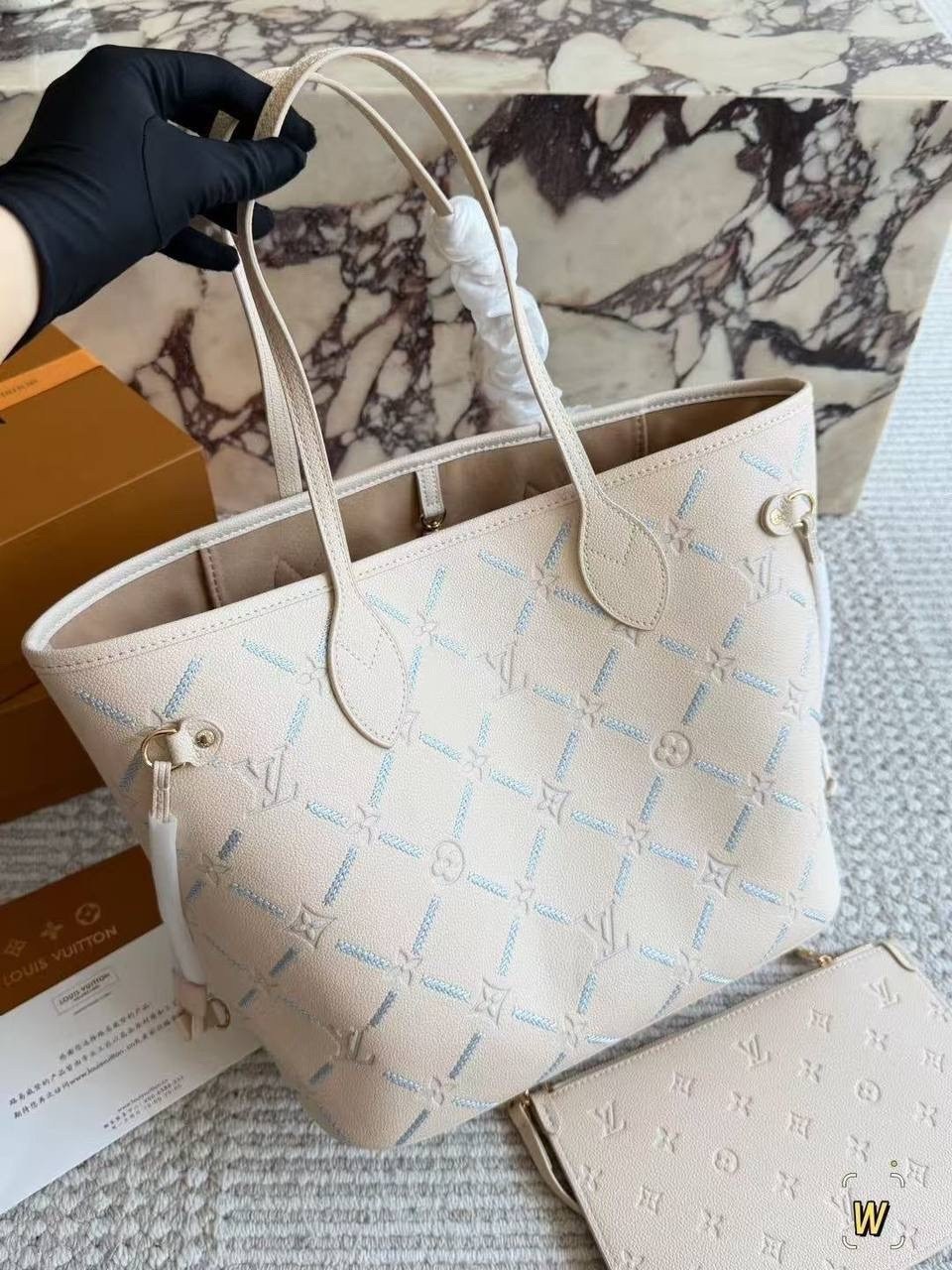 lv louis vuitton женская сумка carryall розовая,louis vuitton сумка,луи виттон сумка,louis vuitton сумка на плечо,сумки