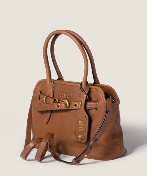 сумка miu miu,сумка тоут женская,сумка тоут miu miu,сумка prada бежевая кожа,бежевая сумка