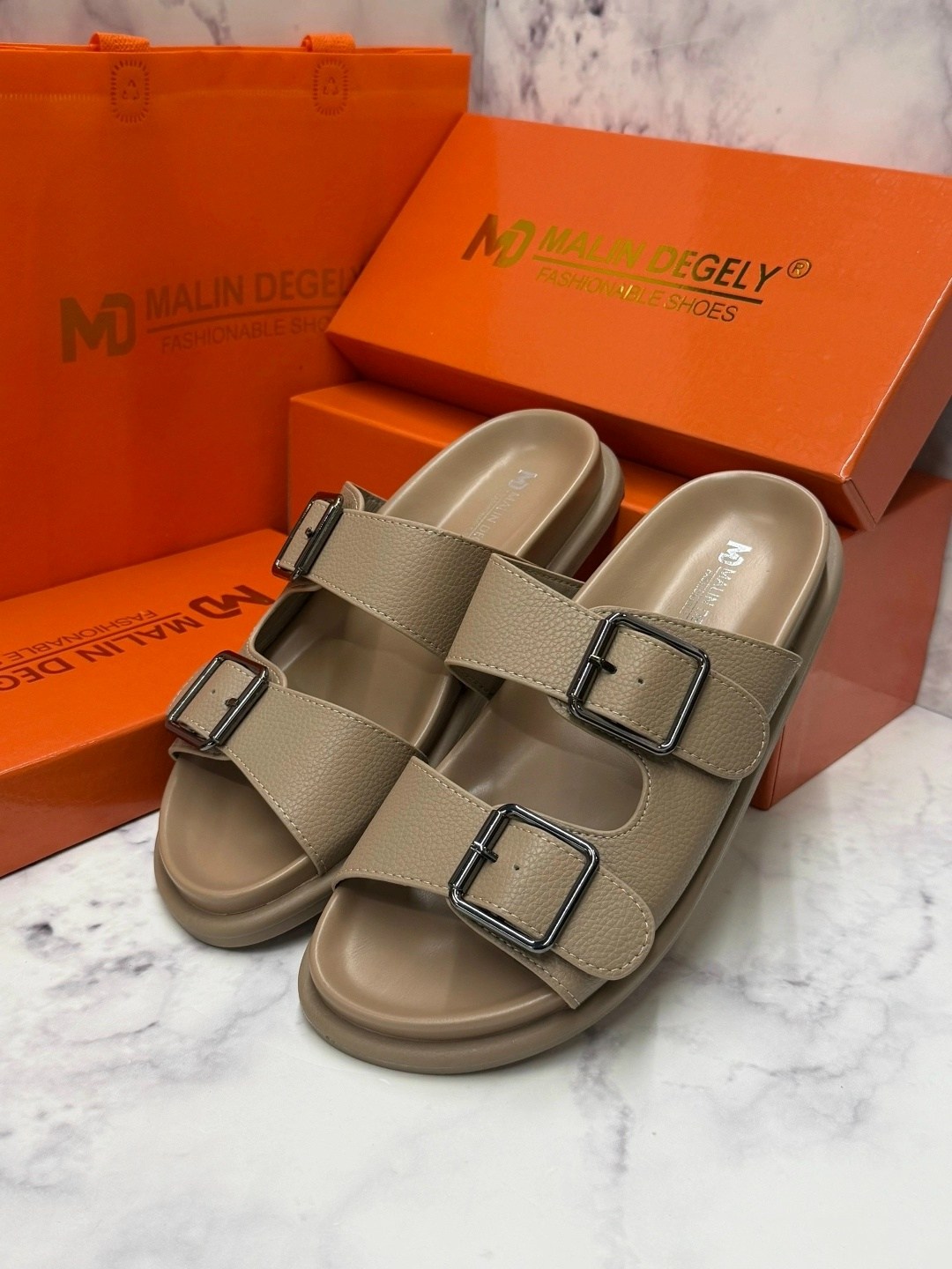 мужские шлепки эрмес,тапочки hermes,шлепки hermes,шлепанцы hermes,мужские шлепанцы