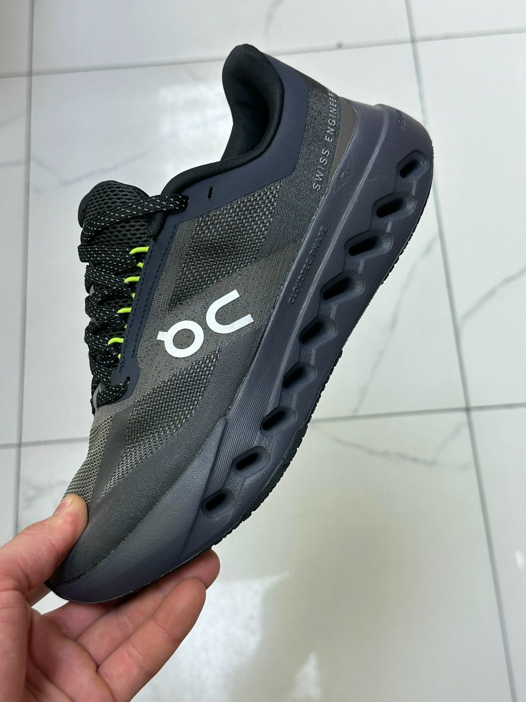 кроссовки,кроссовки cloudrunner 2 on черный,мужские кроссовки,кроссовки on cloudrunner 2 цвет eclipse black,спортивные кроссовки