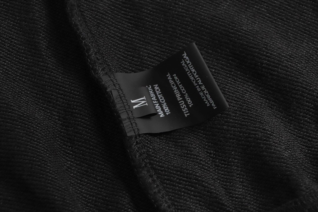толстовка на молнии из новой коллекции от vetements,толстовка с капюшоном,толстовка vetements,толстовка,худи