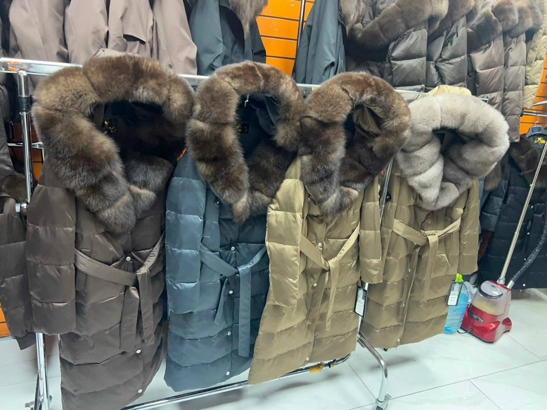 пуховик с натуральным мехом,пуховик с мехом,пуховик женский с натуральным мехом,пуховик женский зимний с натуральным мехом,пуховик с натуральным мехом песца