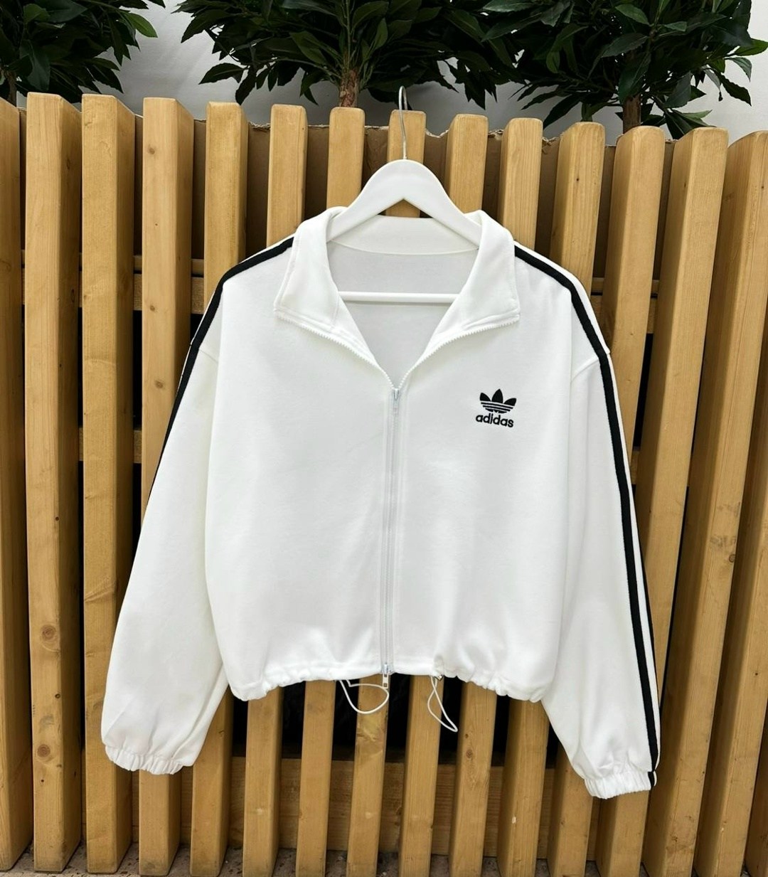 куртка спортивная adidas firebird розовый,женская спортивная куртка three rooms essentials розового цвета adidas,adidas originals superstar олимпийка,adidas womens tracksuit top jacket pink polyester