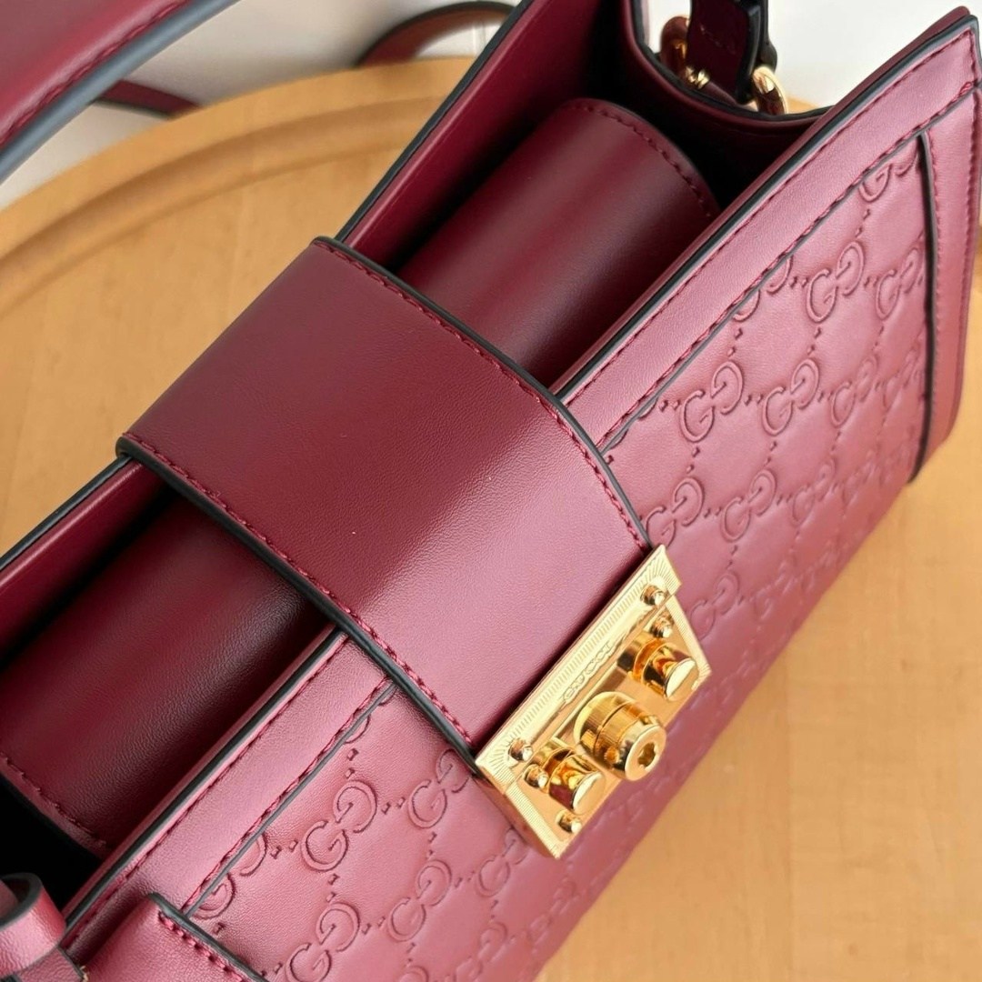 gucci сумка,сумка гуччи красная,gucci сумка шоппер,сумка gucci padlock женская,женская сумка gucci