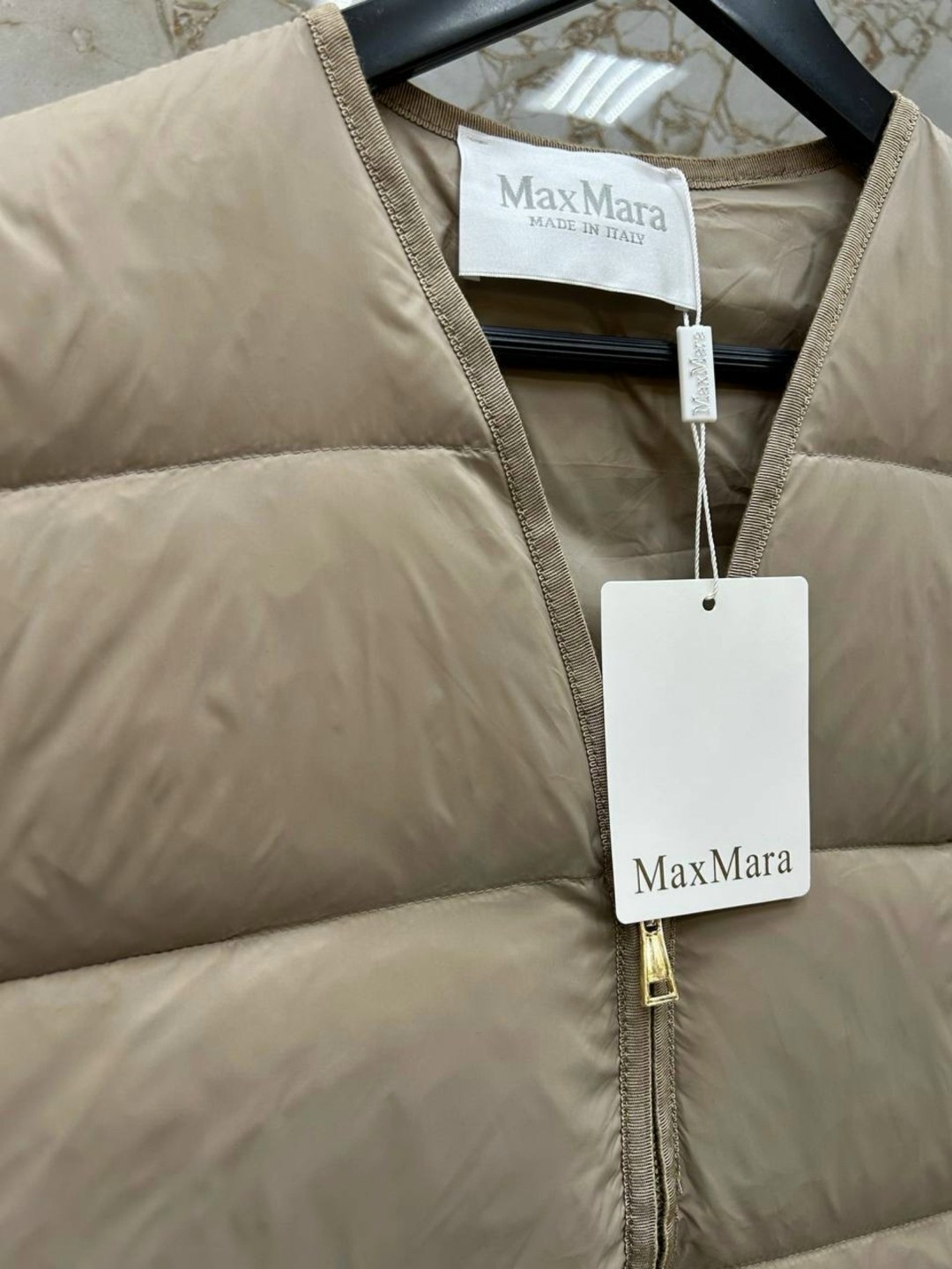 жилетка женская,жилеты женские,жилетка женская moncler mlxlxxl,теплый жилет,жилетки