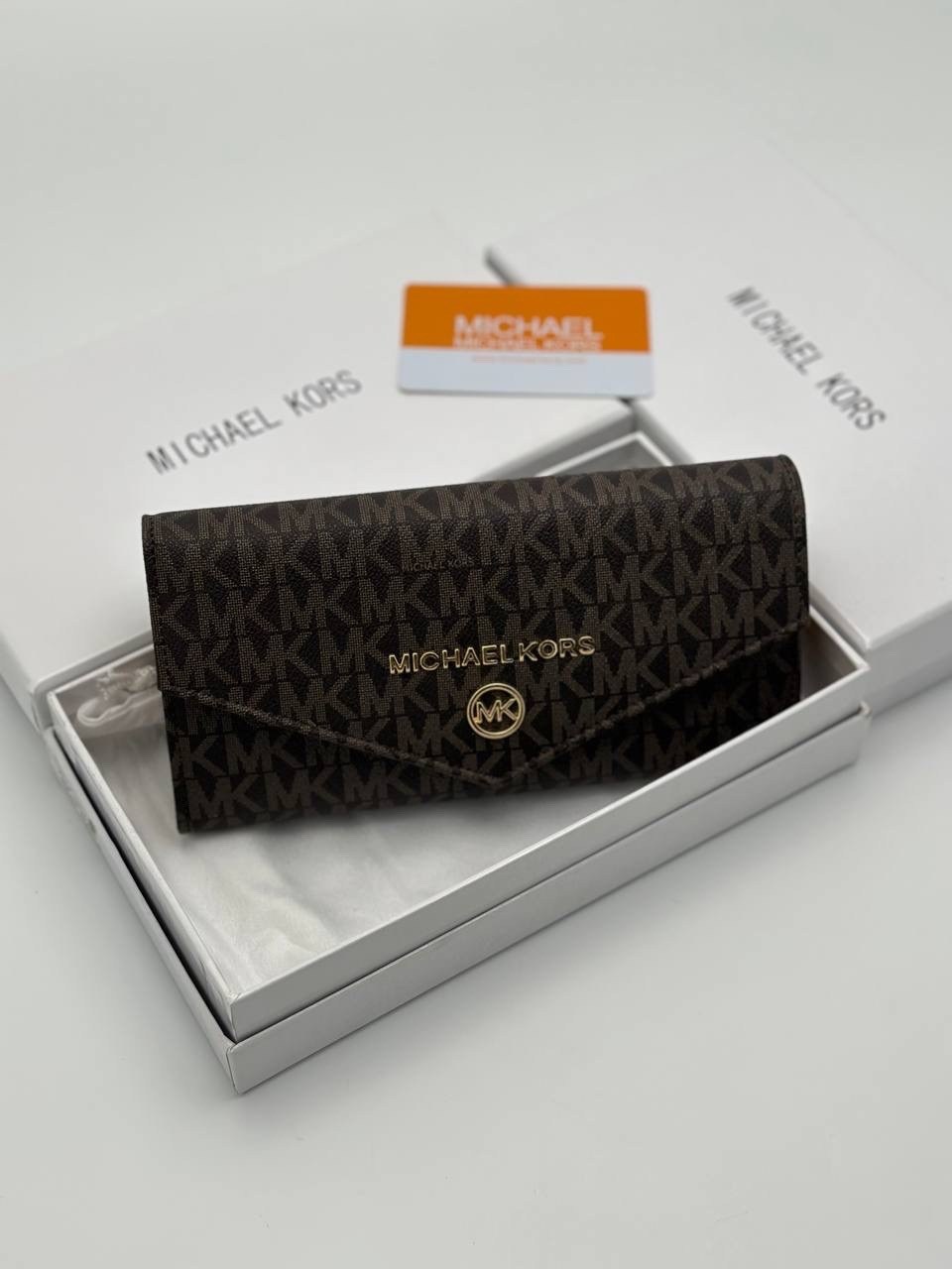 брендовый кошелек michael kors,michael kors кошелек,женские кошельки,стильный женский кошелек,michael kors кошелек женский