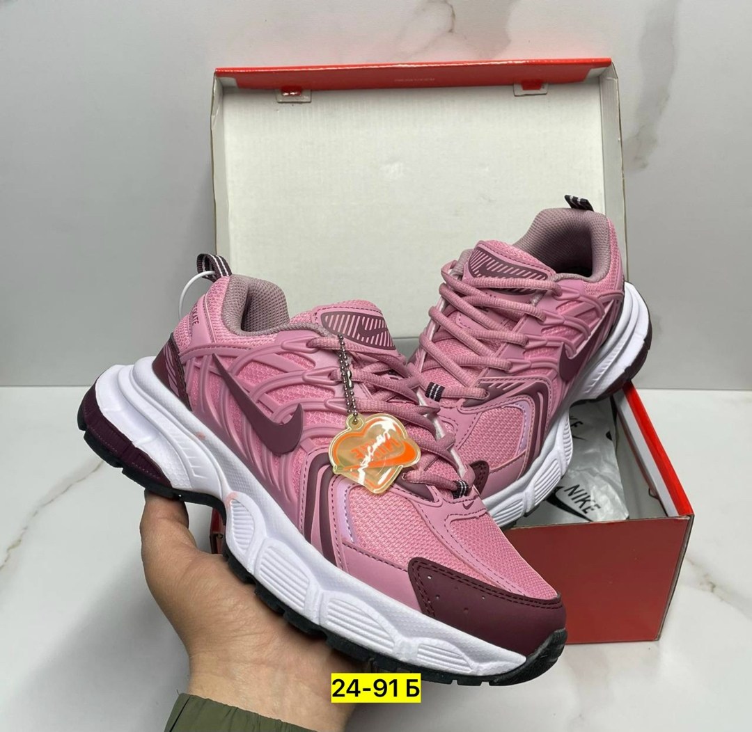 кроссовки,женские кроссовки,nike женские кроссовки,кроссовки nike,спортивная