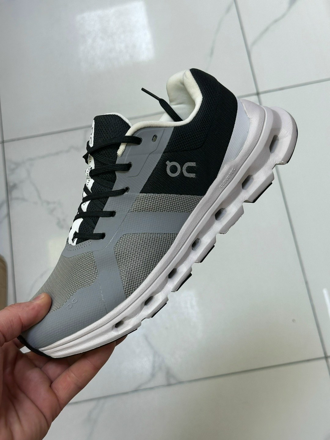 кроссовки on cloudrunner,кроссовки,мужские кроссовки,беговые кроссовки,кроссовка мужской