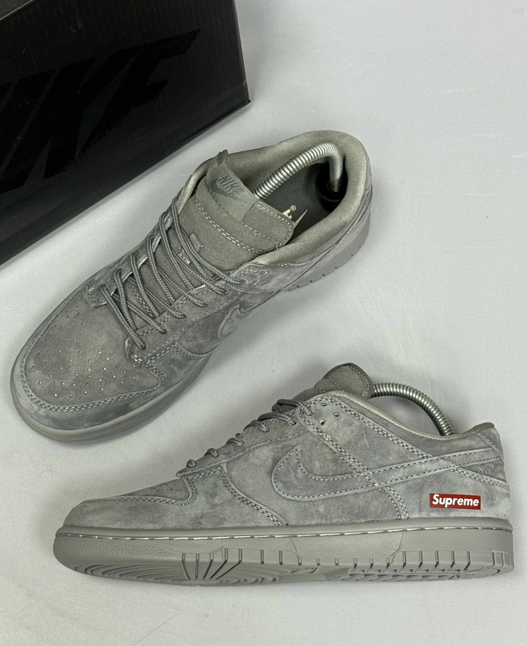 supreme кроссовки,кроссовки,спортивная ,кроссовки nike sb dunk low,
