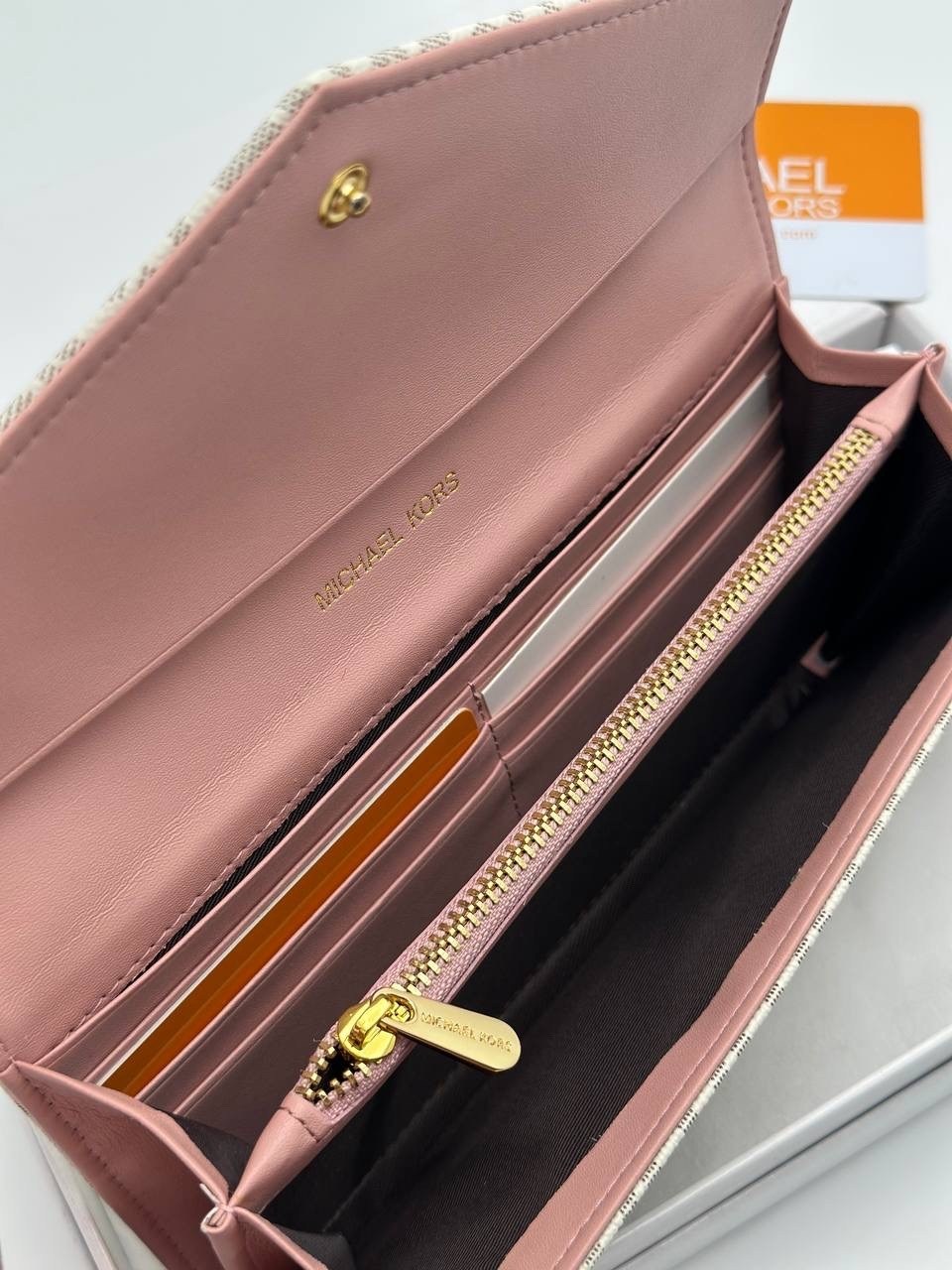 брендовый кошелек michael kors,michael kors кошелек,женские кошельки,стильный женский кошелек,michael kors кошелек женский