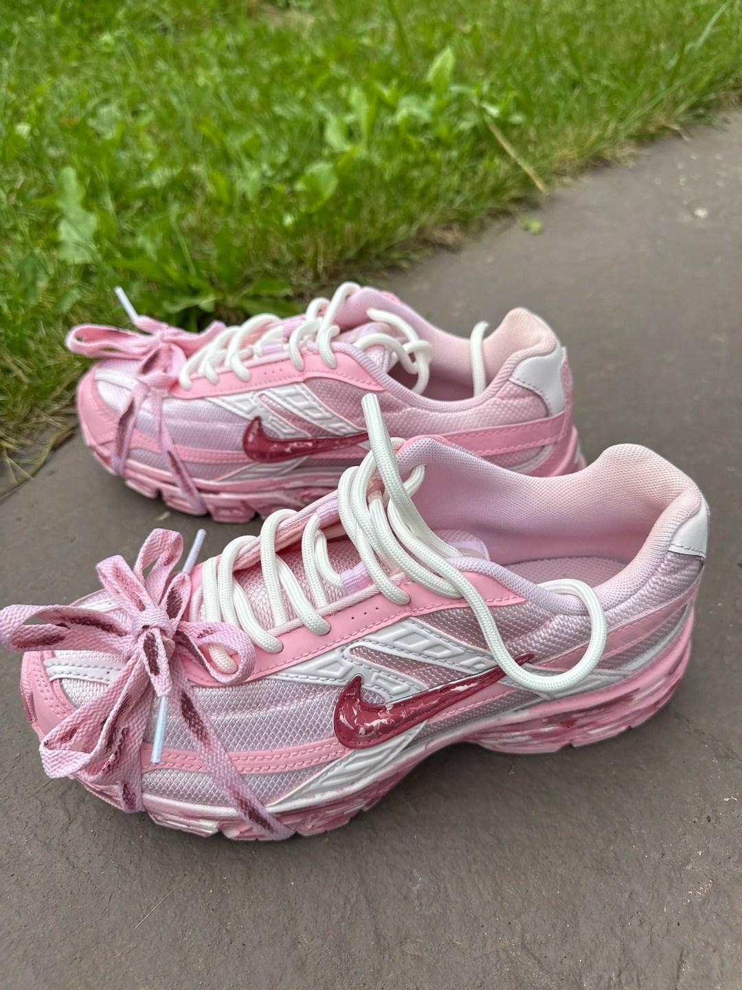 кроссовки nike initiator pink,женские кроссовки nike initiator "pink",кроссовки для женщин nike initiator pink,женские беговые кроссовки nike initiator ярко-розовый,кроссовки nike initiator розовые