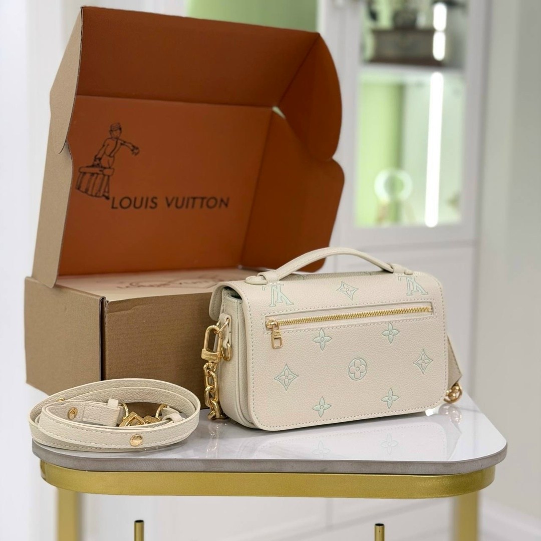 louis vuitton сумка на плечо,сумка louis vuitton,женская сумка louis vuitton,сумка через плечо средняя кросс-боди кожаная louis vuitton 462667657,сумка louis vuitton pochette métis east west