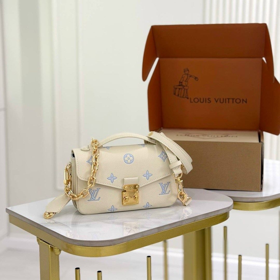 louis vuitton сумка на плечо,сумка louis vuitton,женская сумка louis vuitton,сумка через плечо louis vuitton,louis vuitton сумка на плечо тоут