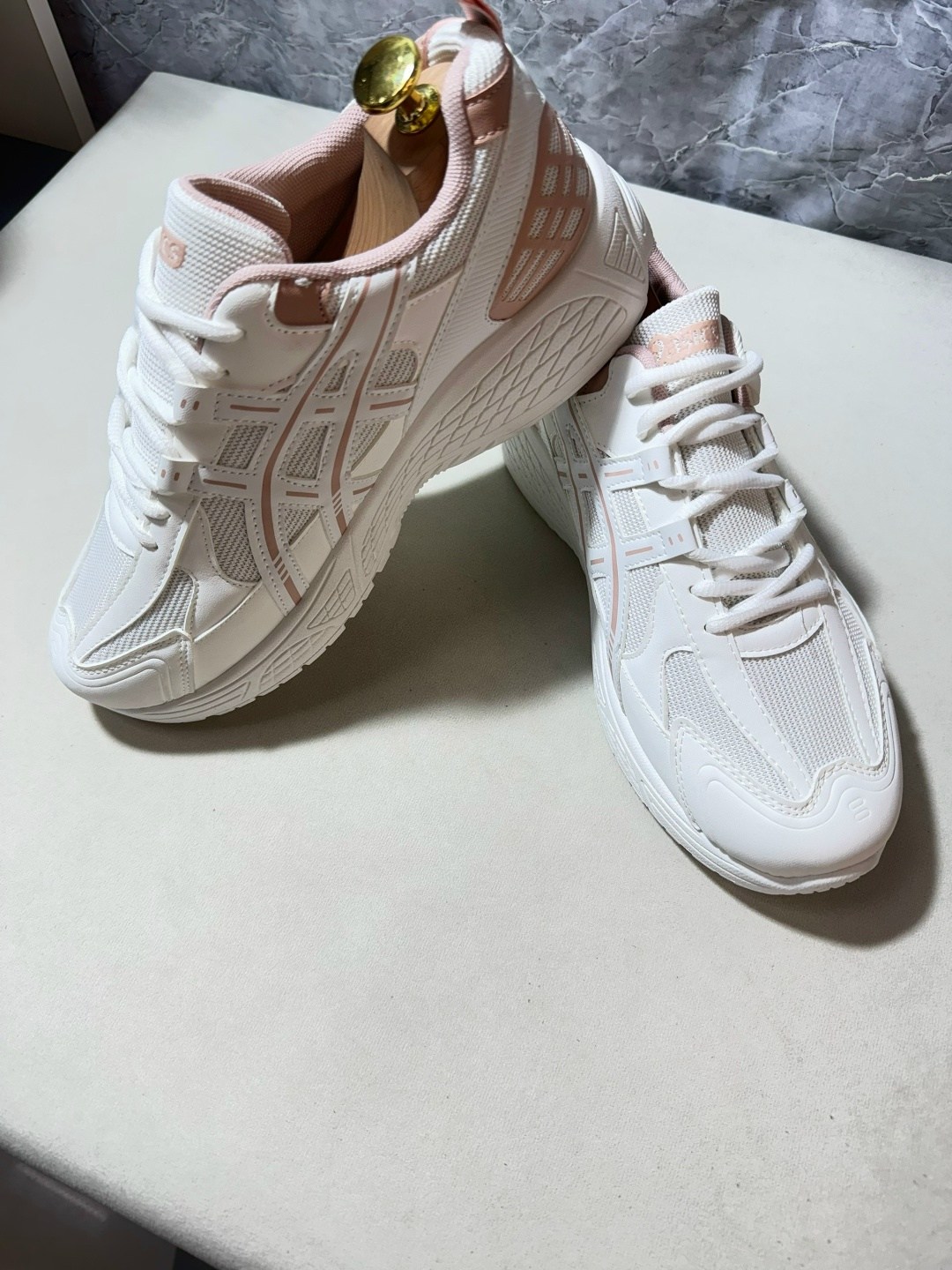 кроссовки женские asics,женские кроссовки,кроссовки,asics кроссовки,кроссовки бежевые