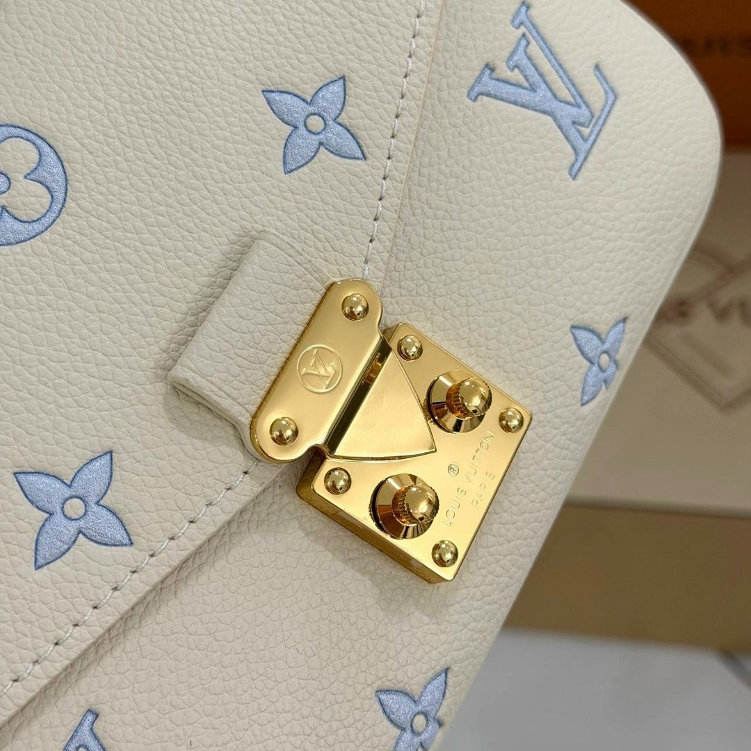 louis vuitton сумка на плечо,сумка louis vuitton,женская сумка louis vuitton,сумка через плечо louis vuitton,louis vuitton сумка на плечо тоут