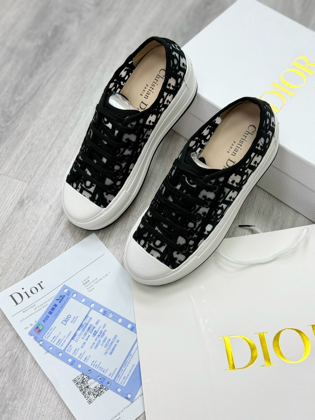 dior кроссовки,кеды christian dior,кеды диор,кеды dior,dior кеды женские