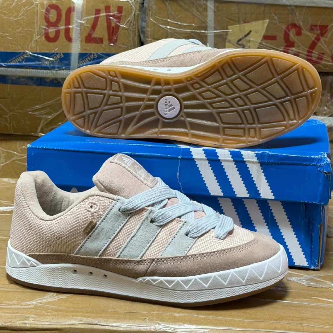 ,кроссовки adidas,кроссовки adidas original,кроссовки мужские женские adidas,кроссовки adidas adimatic