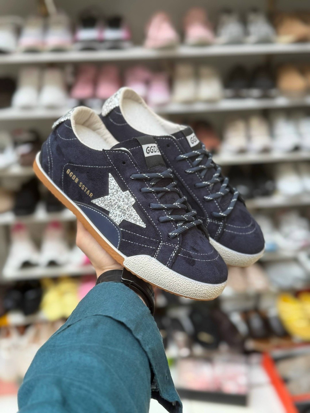 ,кроссовки hi star с блестками golden goose,блестящие кроссовки валберис,hi star glitter sneakers in silver golden goose,golden goose hi star glitter sneakers