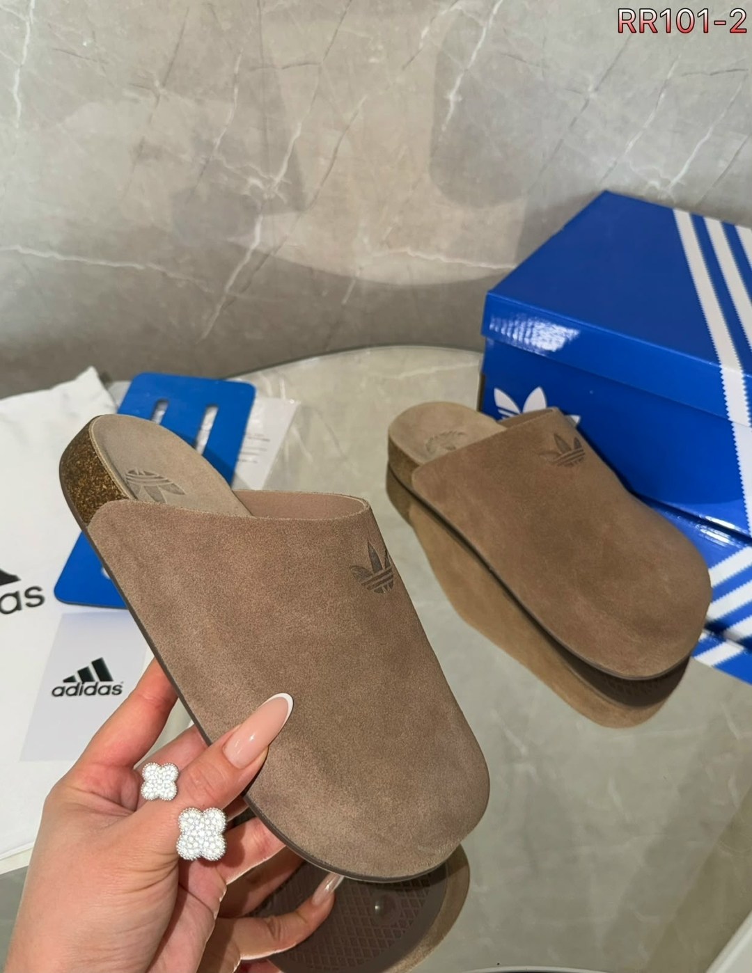 ,мюли adidas originals,мюли адидас,сабо адидас,сабо adidas