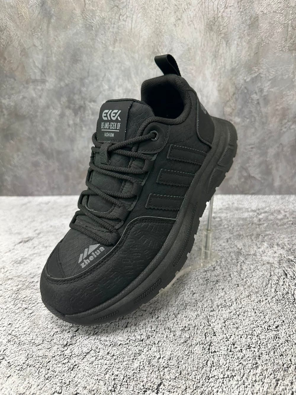кроссовки мужские adidas,кроссовки adidas,иранские кроссовки адидас,спортивные кроссовки adidas zx750,кроссовки cпортивные