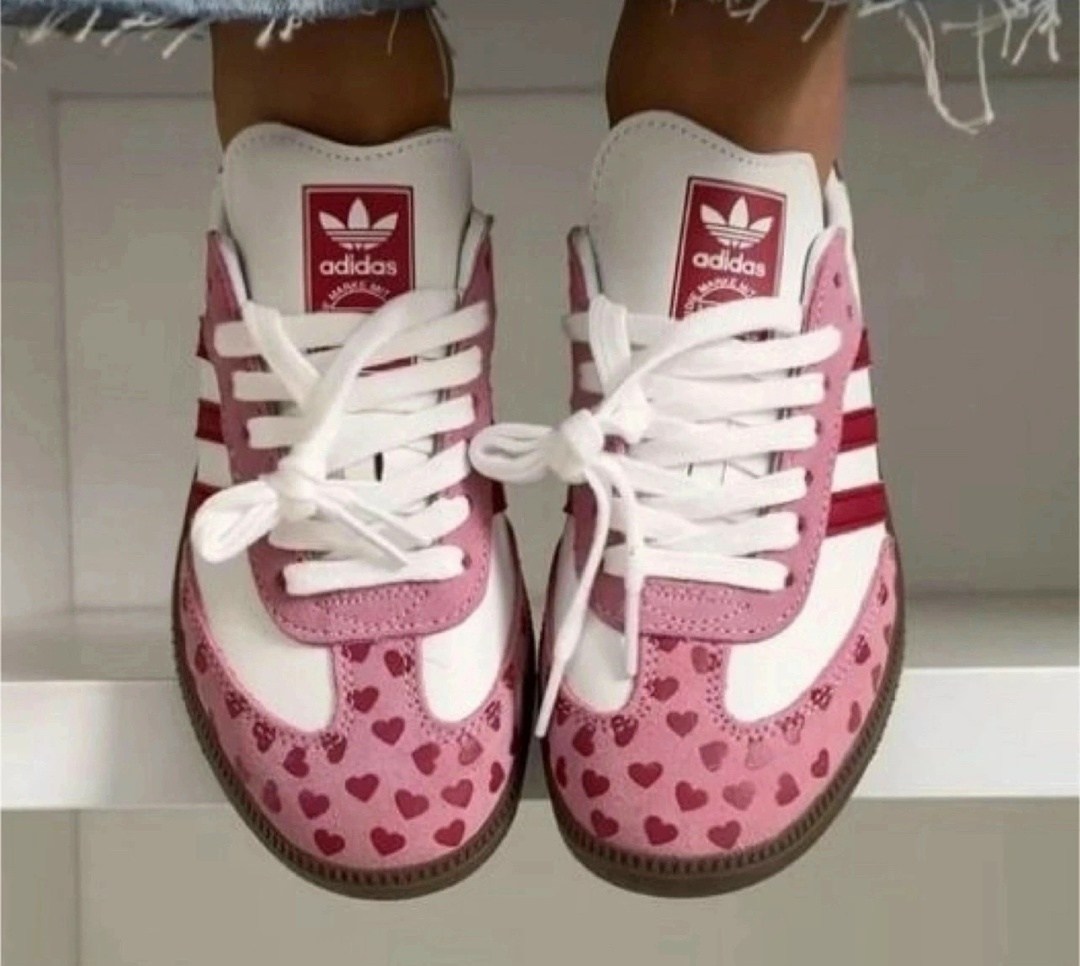 кроссовки женские adidas,кроссовки женские красные,кроссовки adidas samba,женские кроссовки,