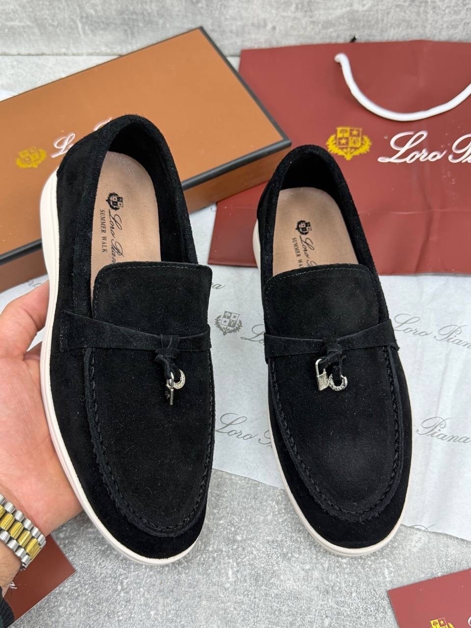 лоферы loro piana,лоферы натуральная замша loro piana,лоферы из натуральной замши loro piana,женские лоферы loro piana,замшевые женские лоферы loro piana черные