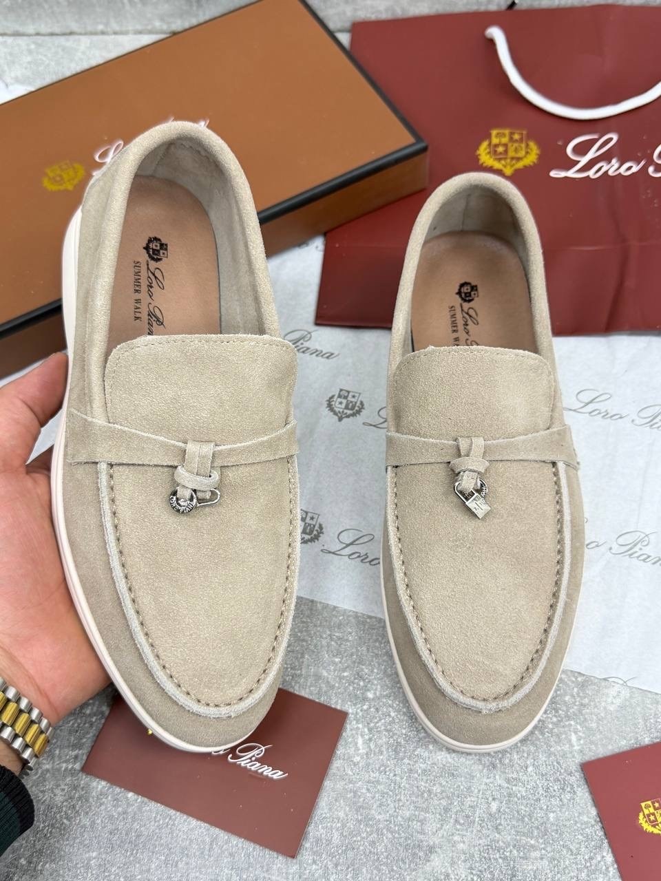 лоферы loro piana,лоферы натуральная замша loro piana,лоферы из натуральной замши loro piana,женские лоферы loro piana,замшевые женские лоферы loro piana черные