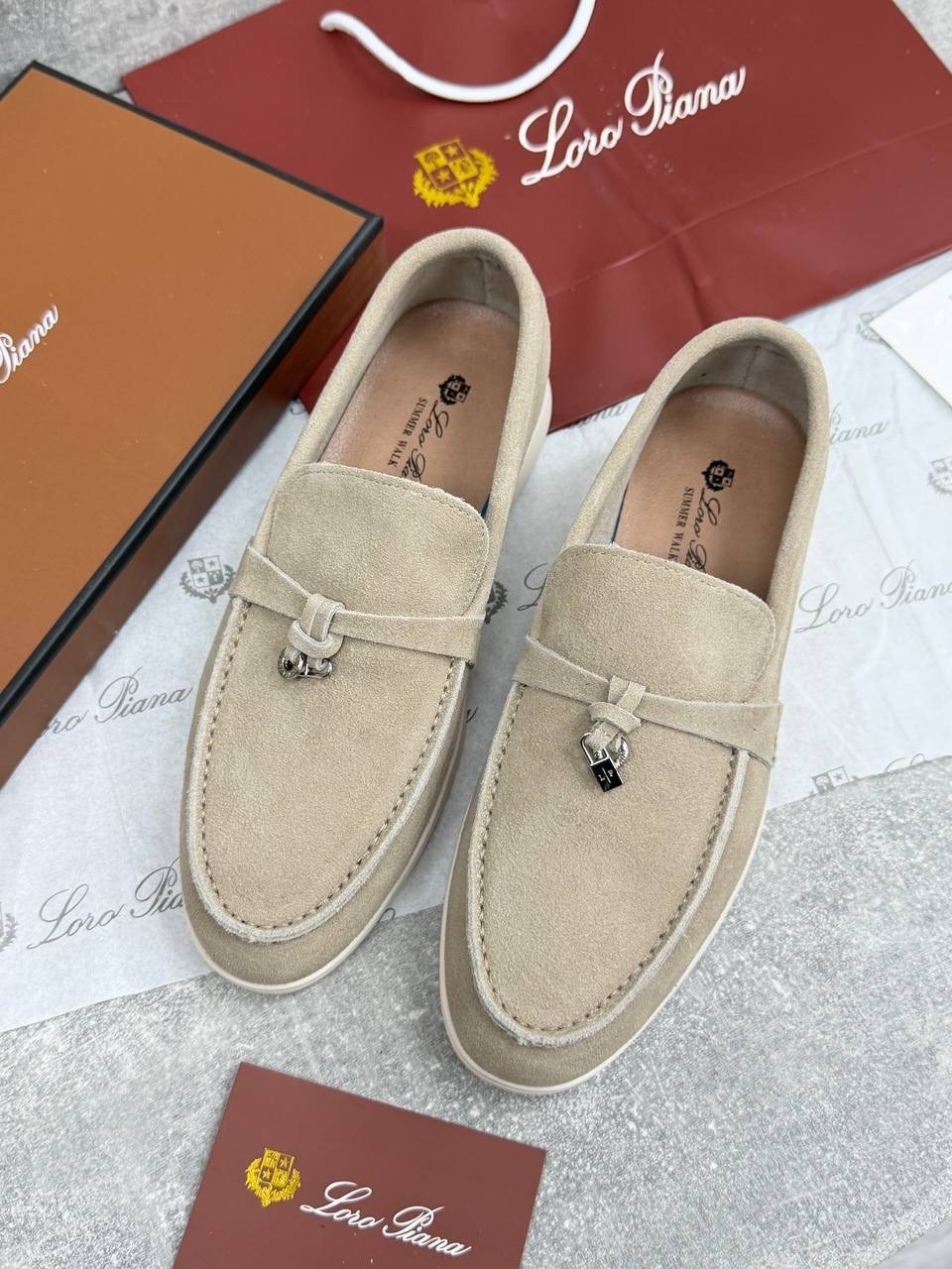 лоферы loro piana,лоферы натуральная замша loro piana,лоферы из натуральной замши loro piana,женские лоферы loro piana,замшевые женские лоферы loro piana черные