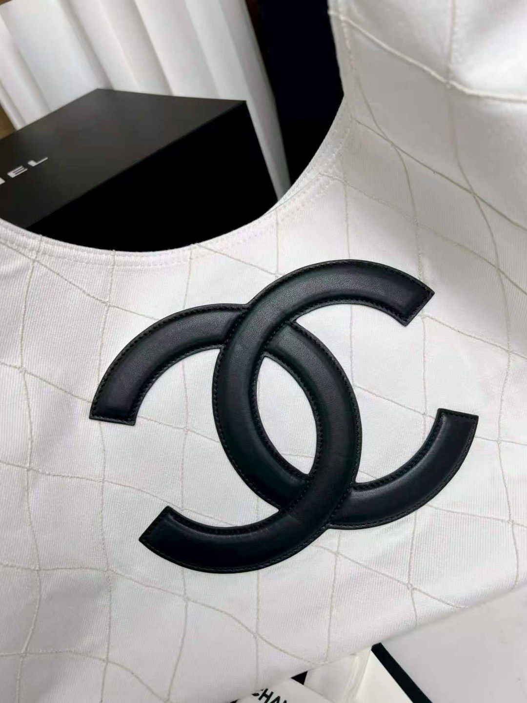 сумка chanel,кожаная белая сумка chanel,сумка женская chanel,chanel bag,chanel сумка кросс боди