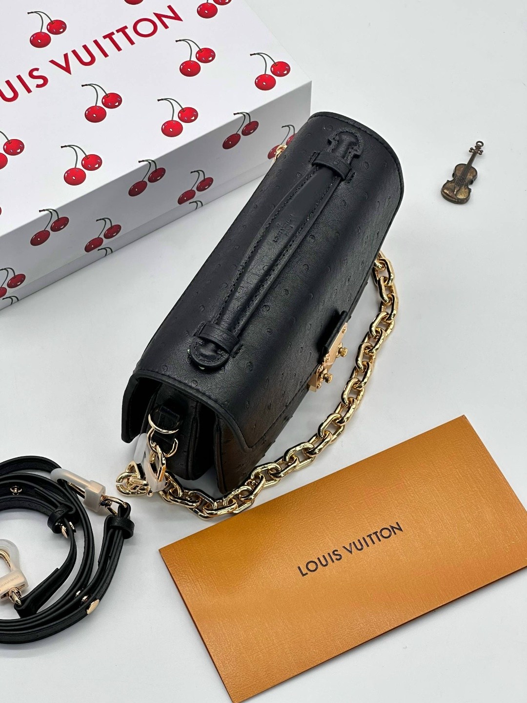 сумка женская louis vuitton,louis vuitton сумка,сумка луи виттон женская черная,женская брендовая сумка,элегантная сумка