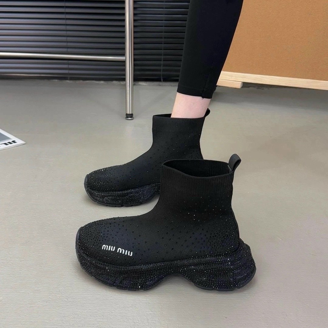 кроссовки-носки miu miu со стразами,кроссовки-носки со стразами balenciaga,женские кроссовки-носки miu miu,кроссовки женские balenciaga,кроссовки миу