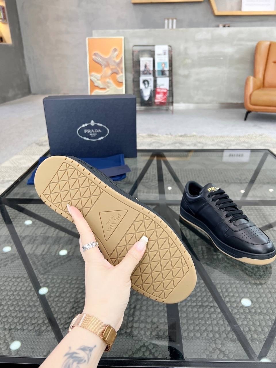 мужские кроссовки prada,кроссовки prada,,кеды прада мужские,кеды prada