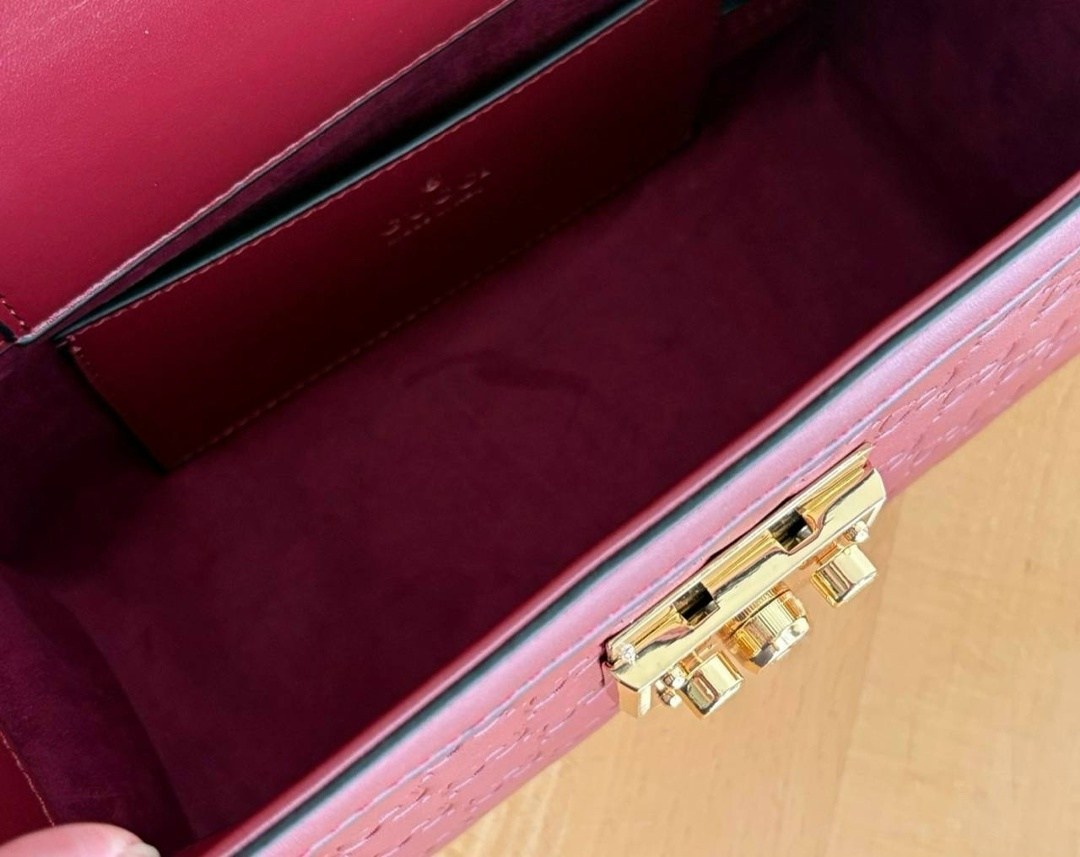 gucci сумка,сумка гуччи красная,gucci сумка шоппер,сумка gucci padlock женская,женская сумка gucci