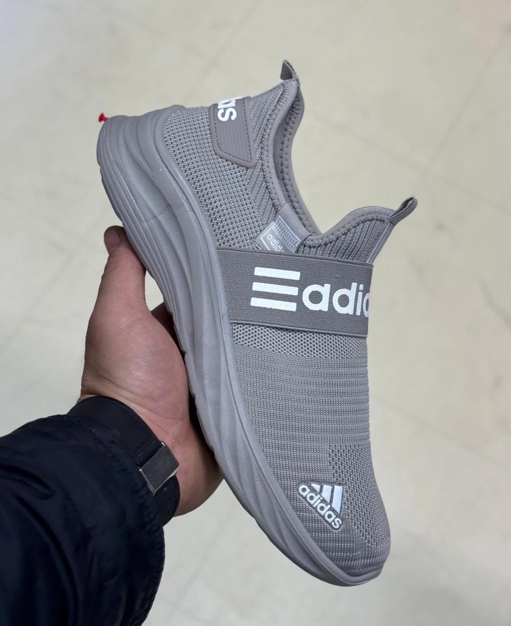 мужские кроссовки adidas,кроссовки adidas,кроссовки,кроссовки адидас,мужские кроссовки