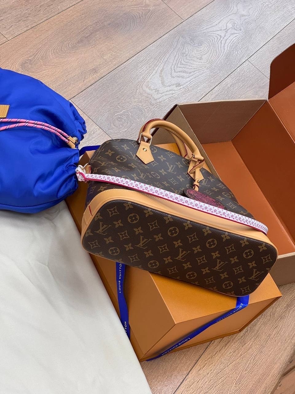 сумка louis vuitton,сумки луи виттон оригиналы,женская сумка louis vuitton,сумка луи виттон,louis vuitton monogram