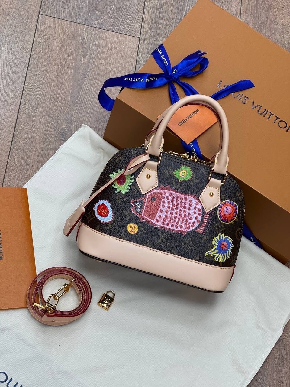 cумка louis vuitton,сумка женская louis vuitton,сумка луи виттон,сумка,сумка альма луи витон мультиколор