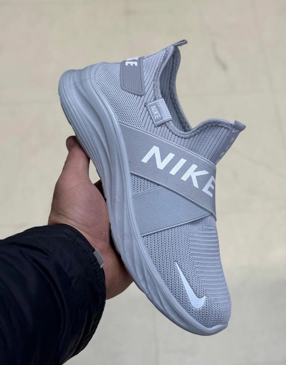 мужские кроссовки adidas,кроссовки adidas,кроссовки,кроссовки адидас,мужские кроссовки