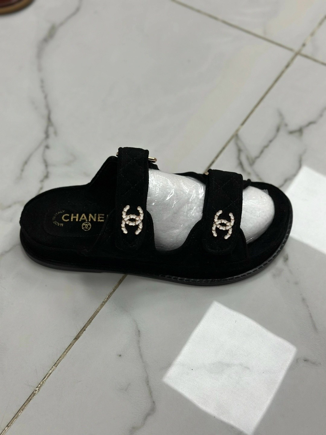 шлепанцы chanel,шлепанцы женский chanel,шлепки шанель,тапочки женские chanel,тапки chanel