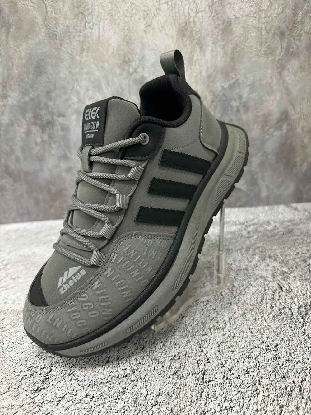 кроссовки мужские adidas,кроссовки adidas,иранские кроссовки адидас,спортивные кроссовки adidas zx750,кроссовки cпортивные