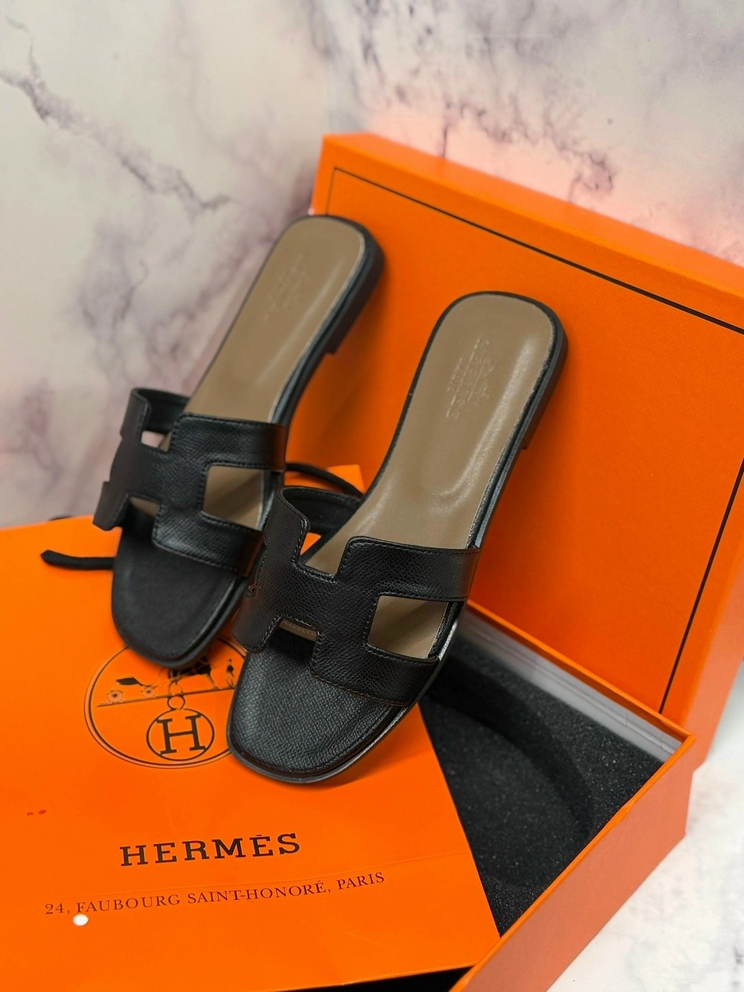 шлепанцы hermes,шлепки hermes женские,шлепки хермес оран,шлепки эрмес,шлепки эрмес оран