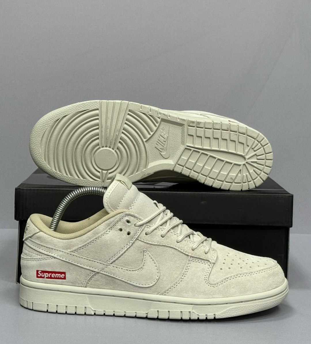 supreme кроссовки,кроссовки,кроссовки nike dunk sb low,кроссовки nike,повседневные кроссовки