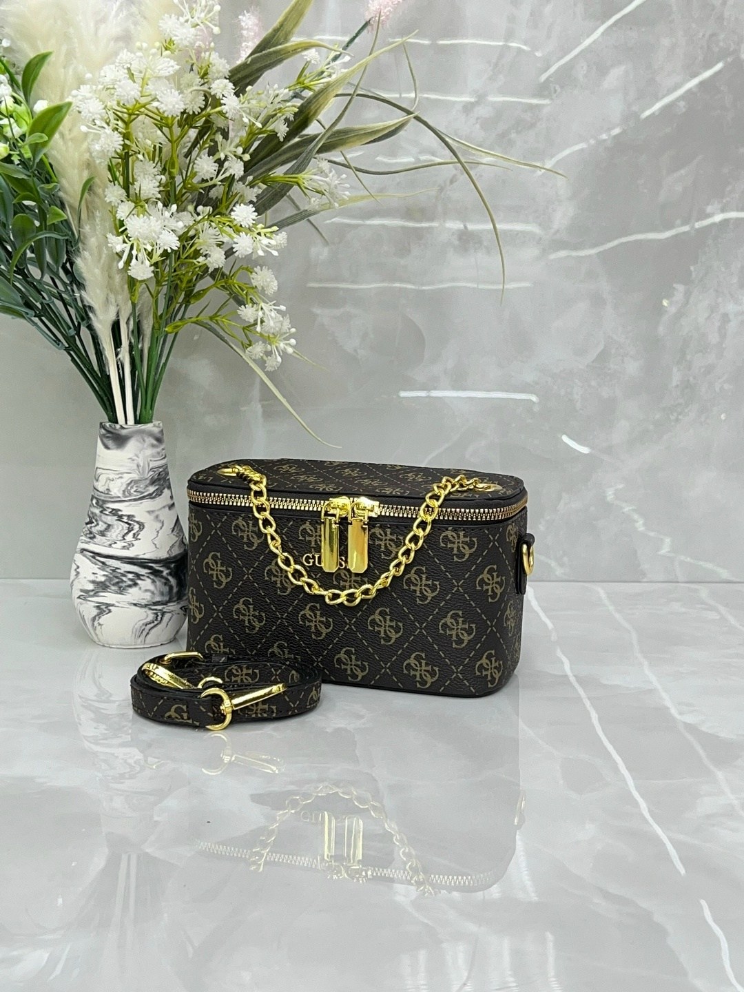 сумка женская guess,сумка guess,сумочка guess,сумка,женская сумка