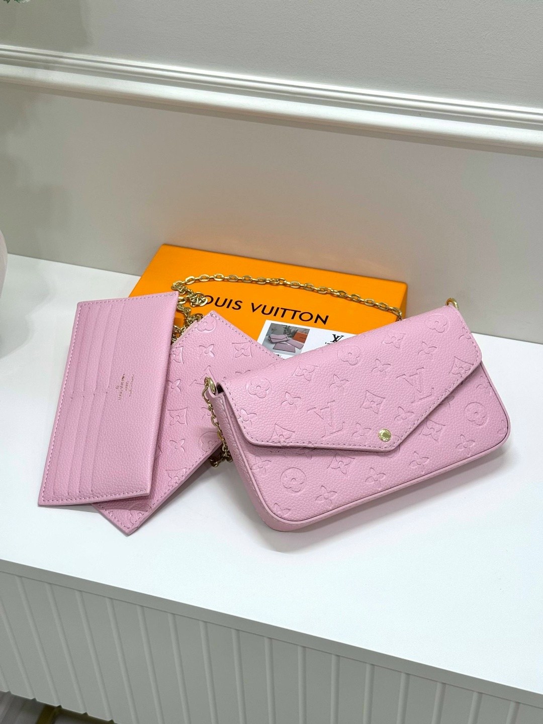 cумка louis vuitton,louis vuitton сумка на плечо,сумка женская louis vuitton,сумка клатч женская louis vuitton,брендовые сумочки