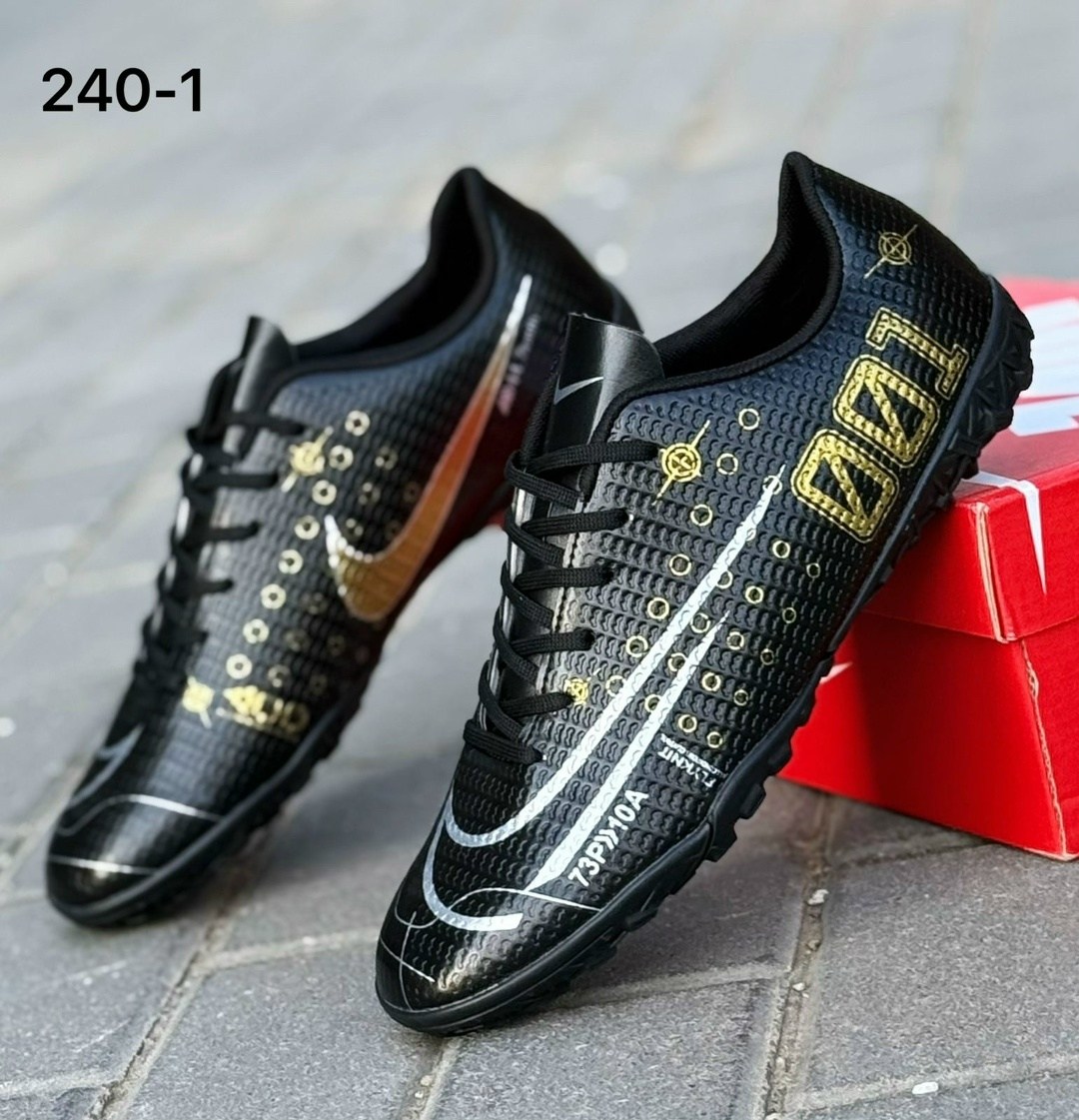 сороконожки nike mercurial,сороконожка для футбола,бутсы футбольные с шипами сороконожки,сороконожки nike,сороконожки найк аир зум