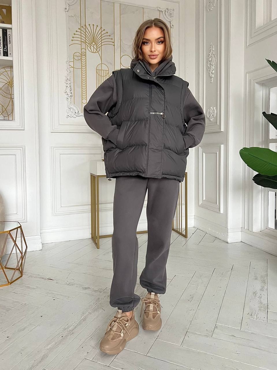 miu miu женский бежевый костюм тройка,теплый костюм женский,костюм теплый,жилетка женская,костюм женский тройка утепленный