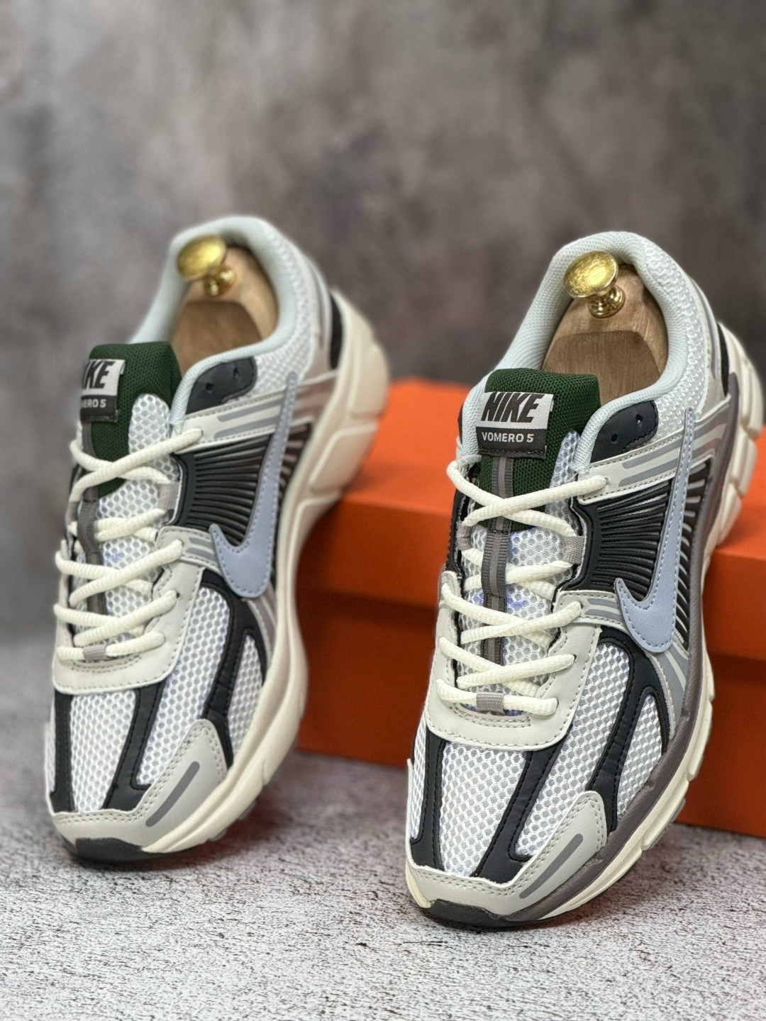 кроссовки nike air zoom vomero 5,кроссовки nike zoom vomero 5,nike air zoom vomero 5,кроссовки nike air zoom vomero,кроссовки nike
