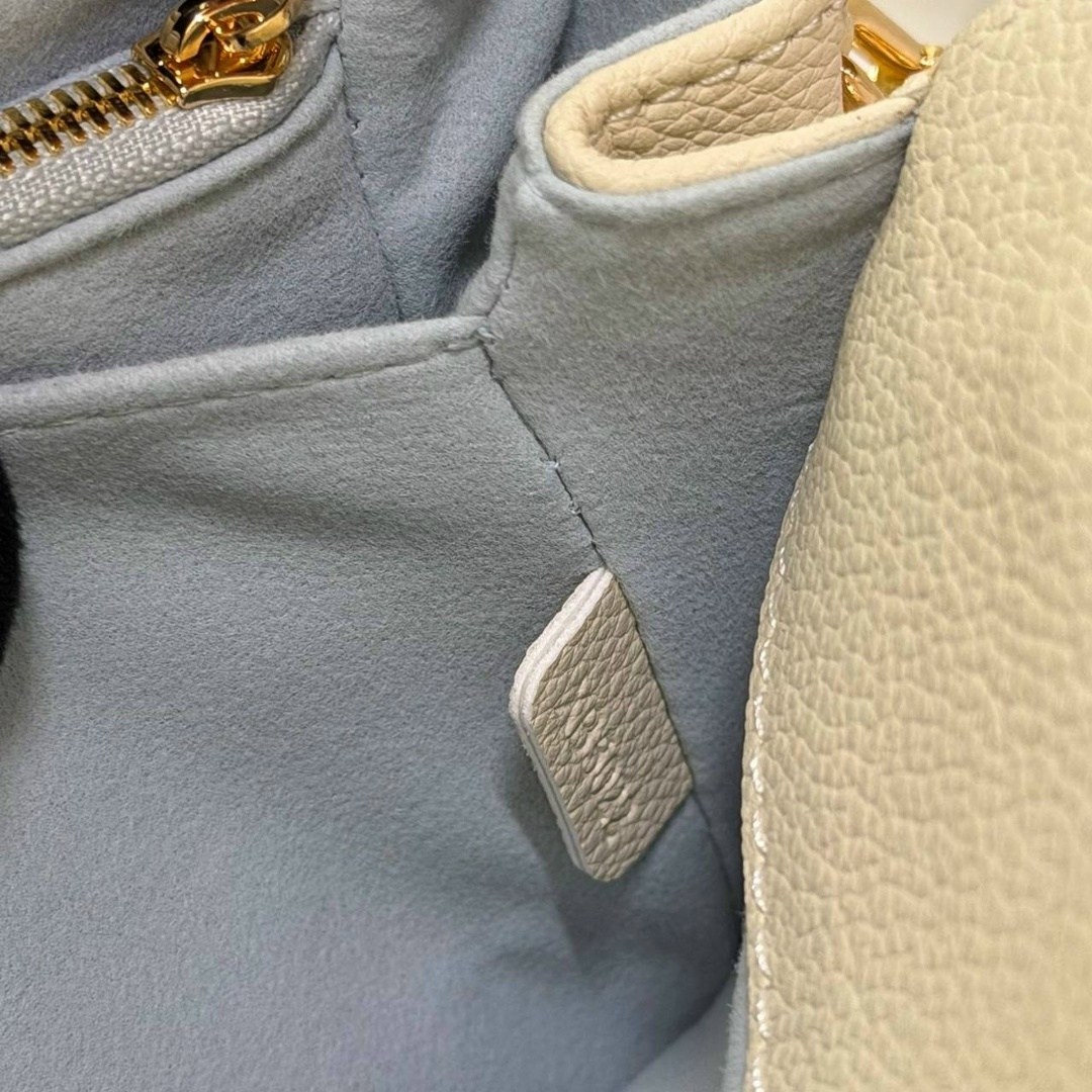 louis vuitton сумка на плечо,сумка louis vuitton,женская сумка louis vuitton,сумка через плечо louis vuitton,louis vuitton сумка на плечо тоут