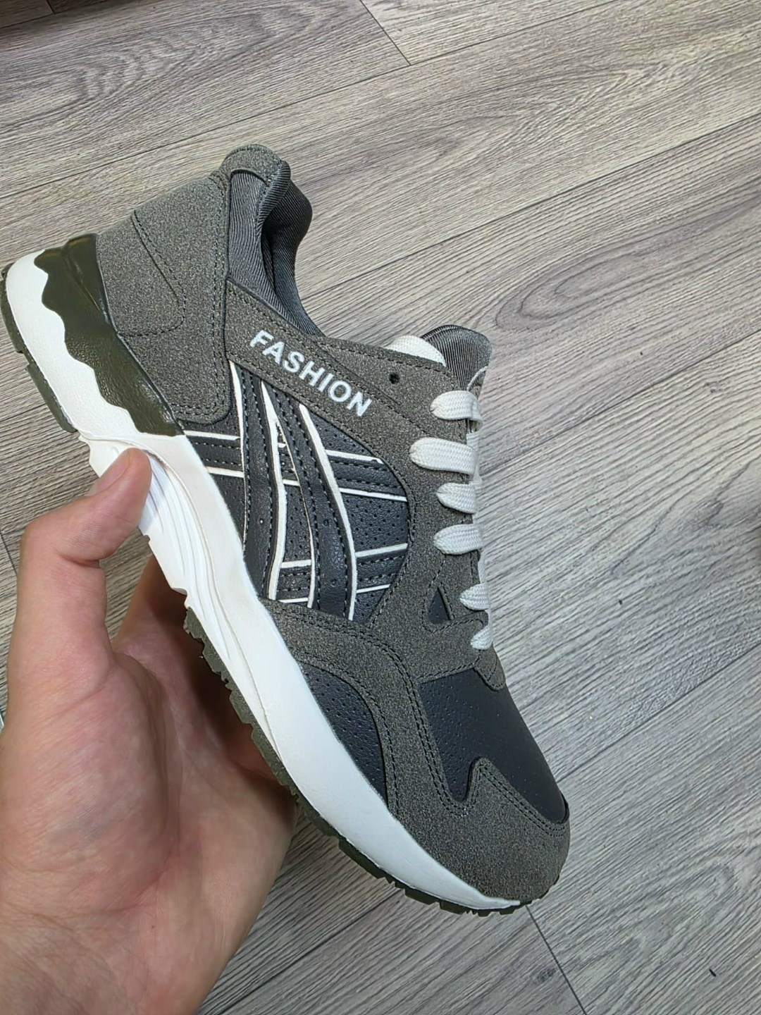 кроссовки adidas zx 750 мужские синие,кроссовки мужские adidas,кроссовки мужские adidas zx 750,кроссовки adidas zx 750,мужские кроссовки